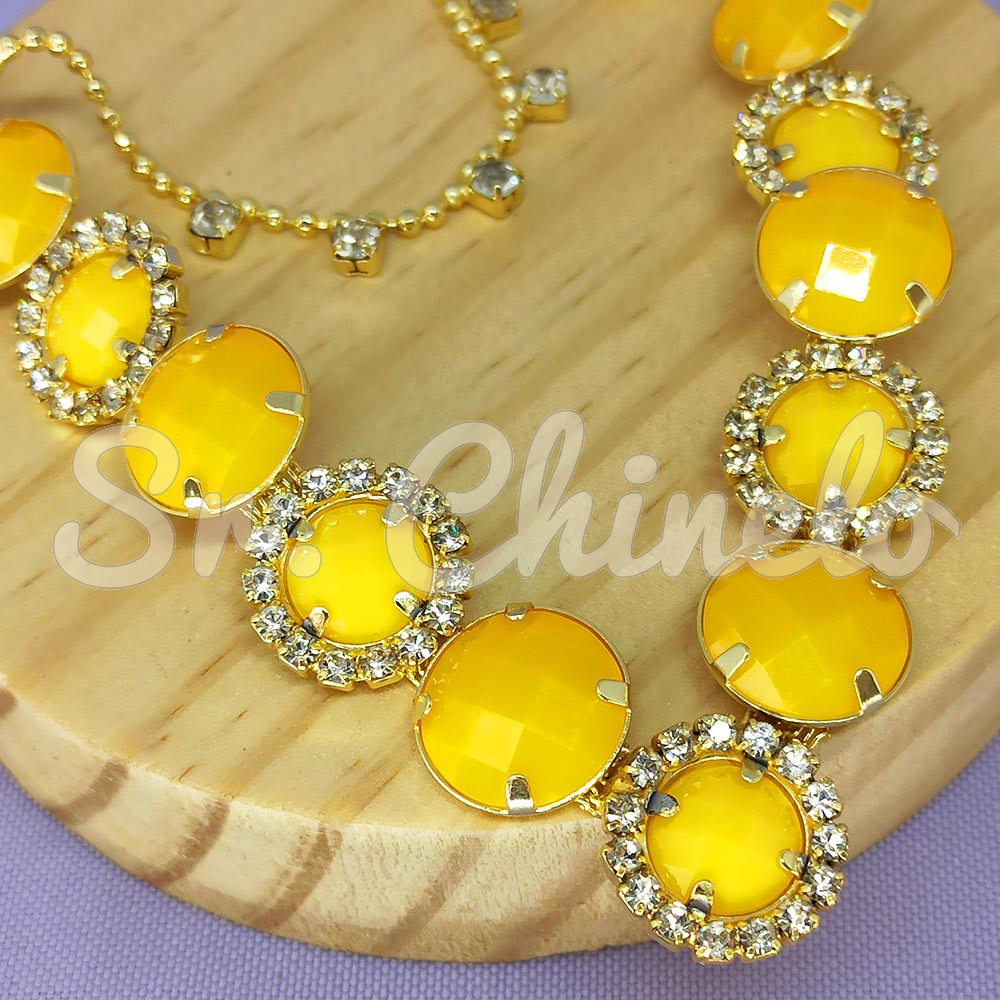 Cabedal Paula, Banhado, Rebite, Amarelo Fosco/Cristal