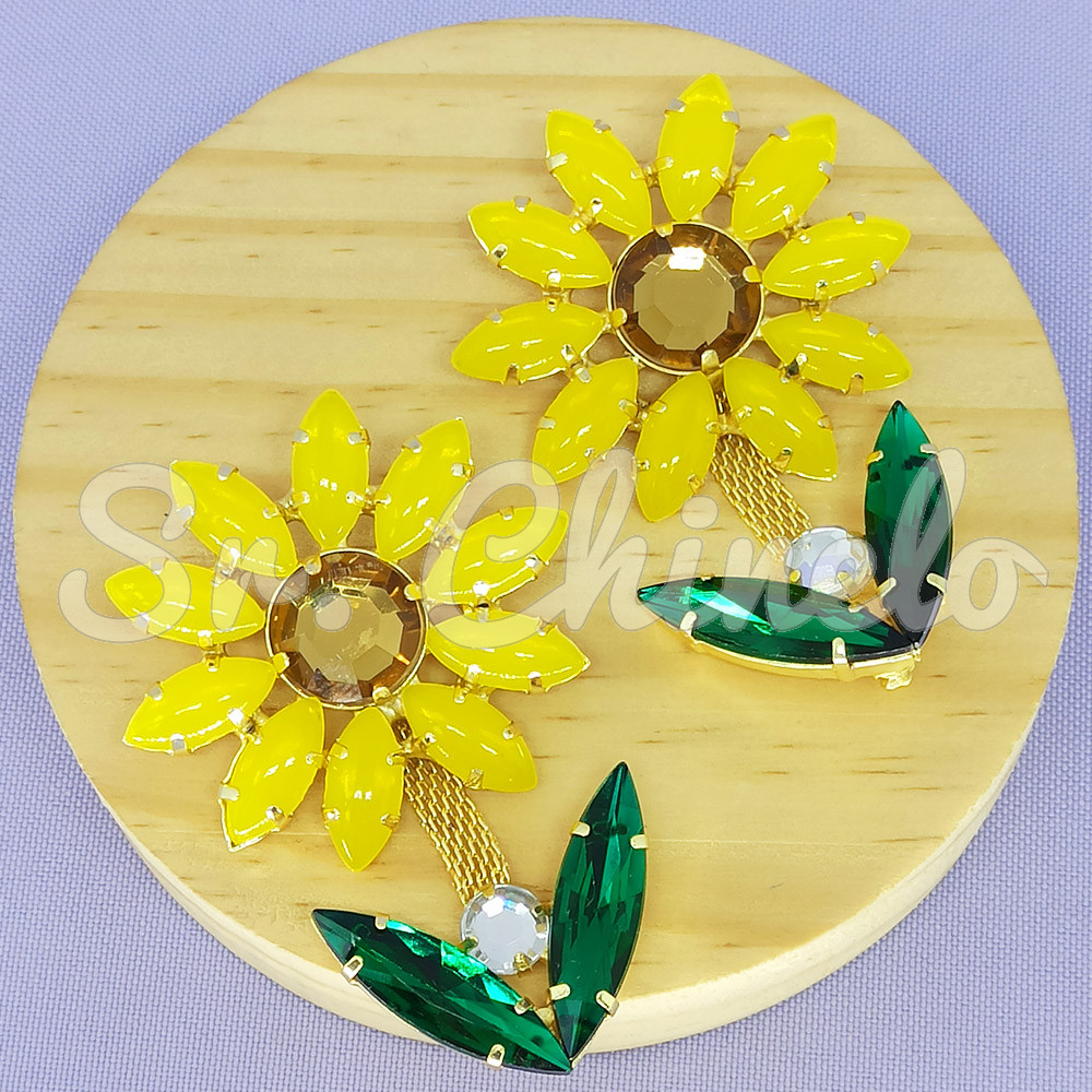 Cabedal Girassol, Banhado, Rebite, Amarelo Fosco