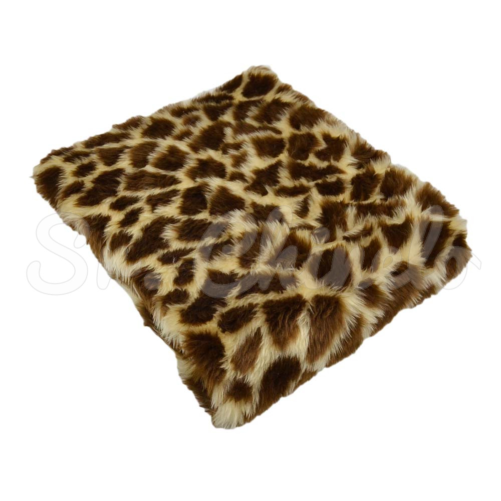 Pelúcia Reality, Estampado Girafa