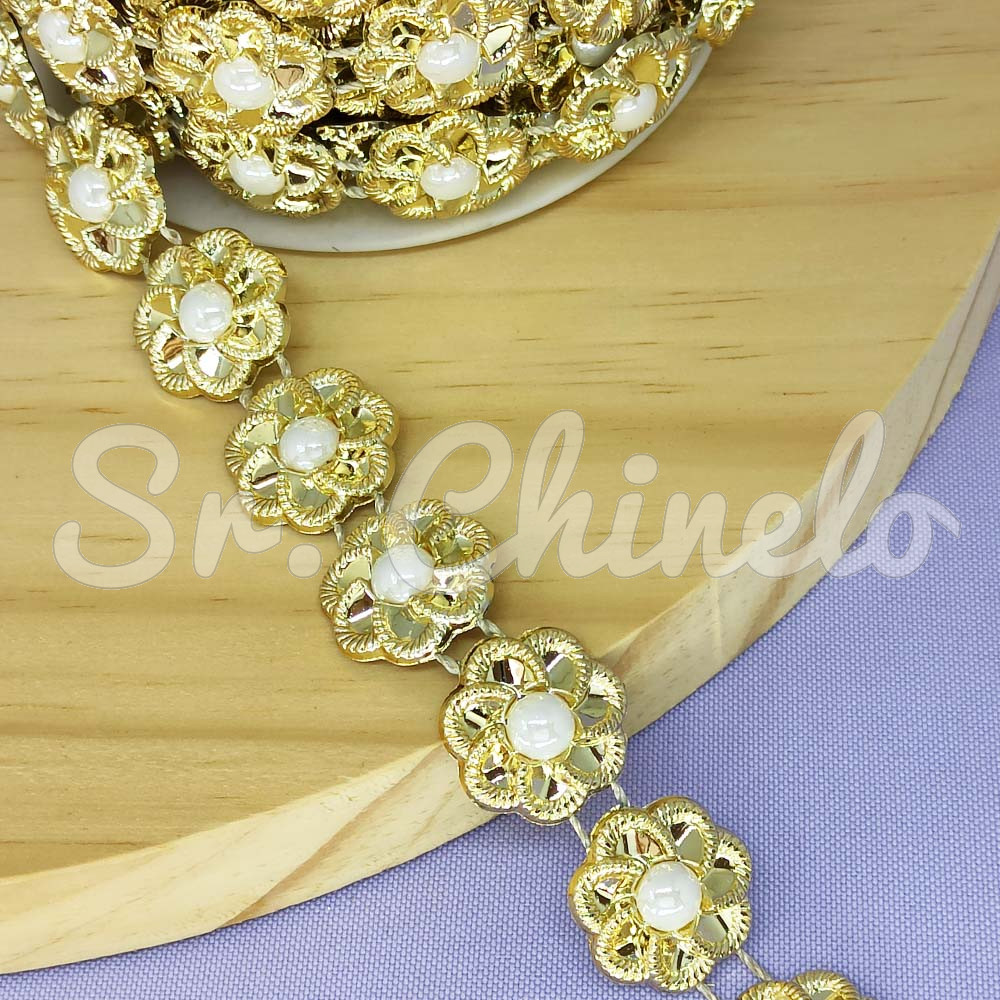 Aljofre de ABS Metalizado, Flor 20mm, Dourado/Branco