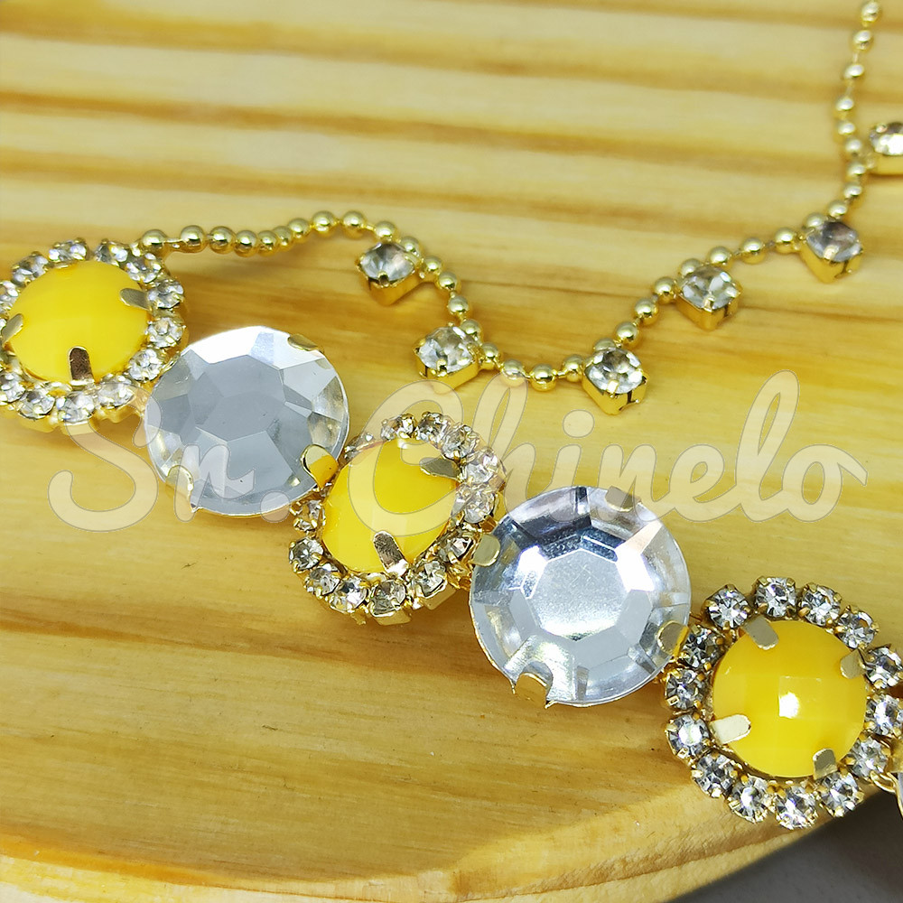 Cabedal Paula, Banhado, Rebite, Amarelo Fosco/Cristal