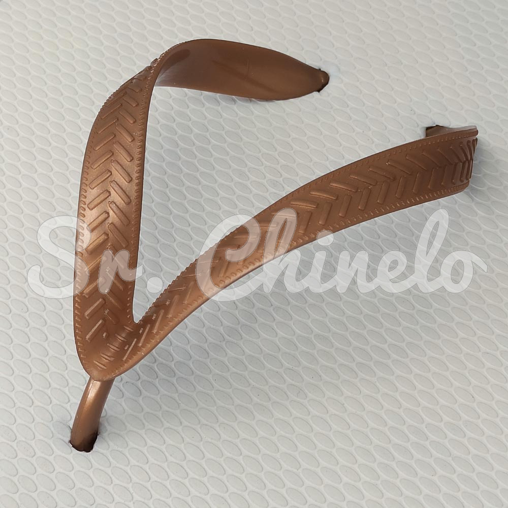 Correia Larga para Chinelo, Ferrugem