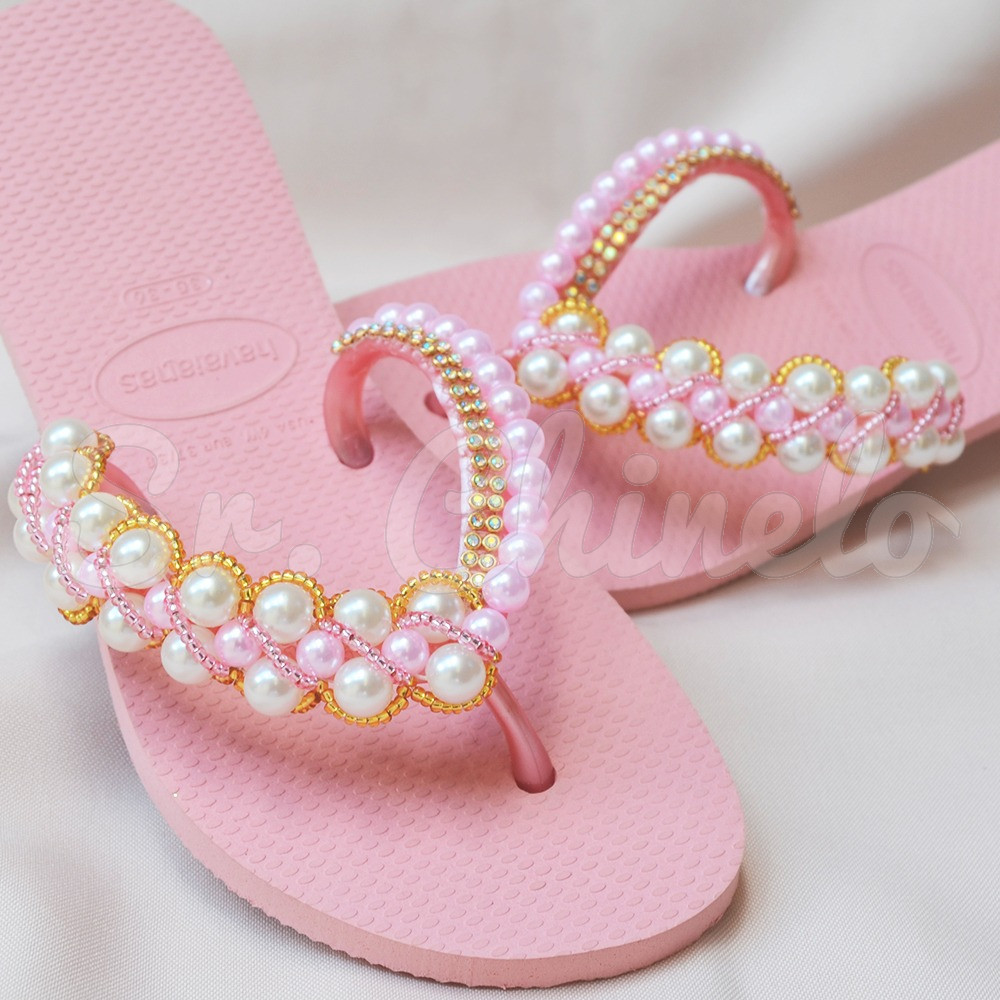 Sandalia com 2024 perola e strass