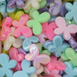 Miçanga Plástica, Borboleta Irisada 18mm, Colorido Claro