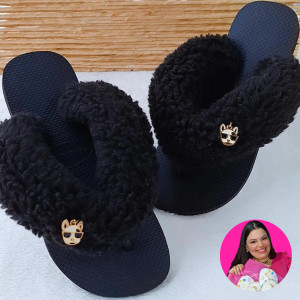 Chinelufa Pingente Cachorro - Mileni Fernandes