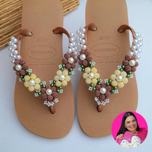 Chinelo Flores Craqueladas - Mileni Fernandes