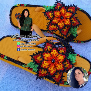 Havaianas Top Flor Vermelha e Amarela - Alimne Santos