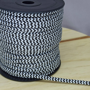 Cordão de Poliéster, Zigzag, 4mm, Preto