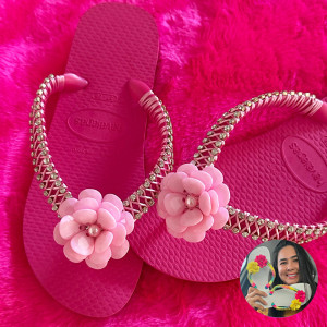 Chinelo Flor de Acrílico Rosa - Alane Tainã